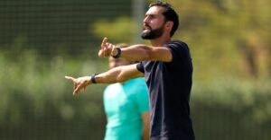 Álvaro Arbeloa instructs Real Madrid players during training ahead of a packed April 2026 schedule featuring La Liga and UEFA Champions League quarter-final matches