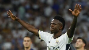 Vinícius Júnior in action for Real Madrid against Bayern Munich in the UEFA Champions League quarter-final at the Santiago Bernabéu, April 7, 2026, after squandering key chances in a 2-1 defeat