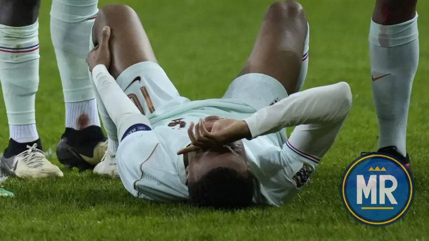Mbappé, bajo observación por la rodilla antes del regreso liguero